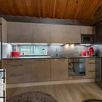 Apartament Levikaira - Log
