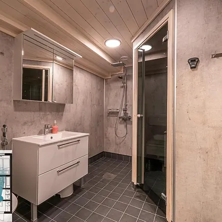 Levikaira - Log Apartment *