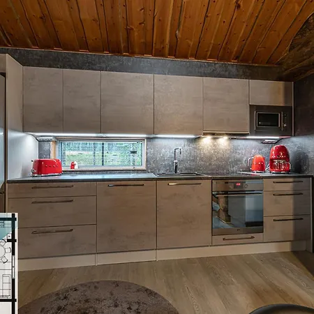 Lägenhet Levikaira - Log