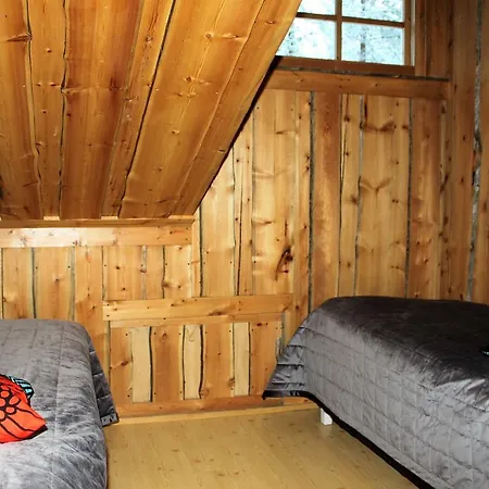 Levikaira - Log Apartmán